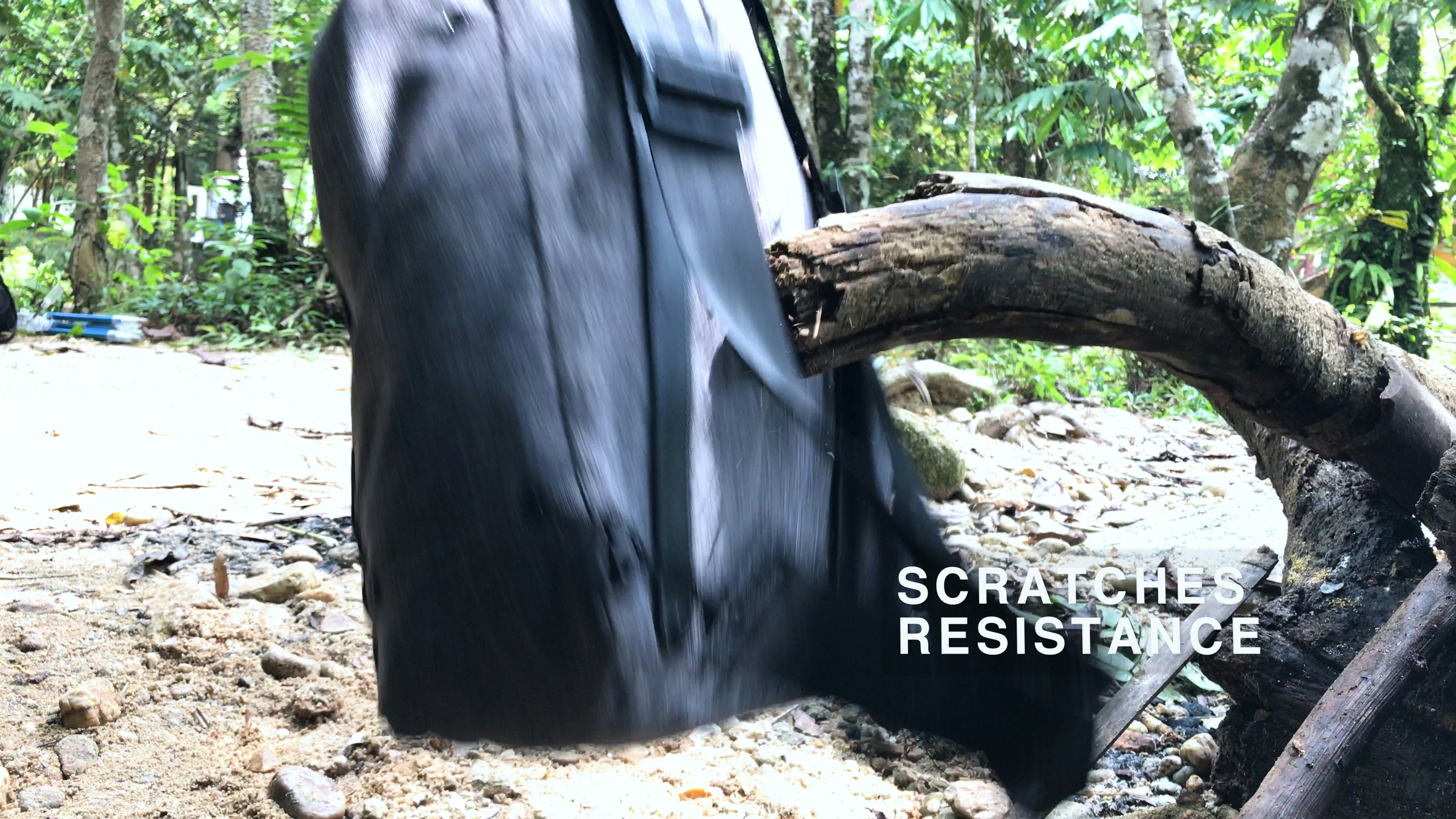 Foldr - World Best Size and Shape Transformable Everyday Bag gallery image