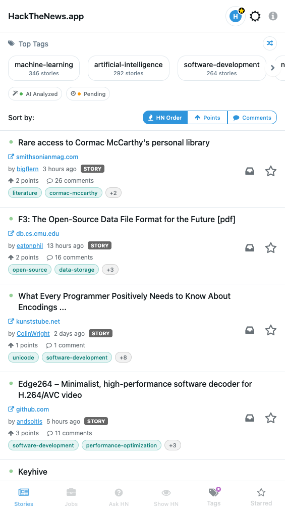 Média HackTheNews.app - Hacker News app with AI summaries, smart tags, and insights. 4
