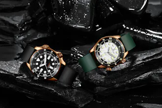 Customizable Titanium 300m Diving Watch gallery image