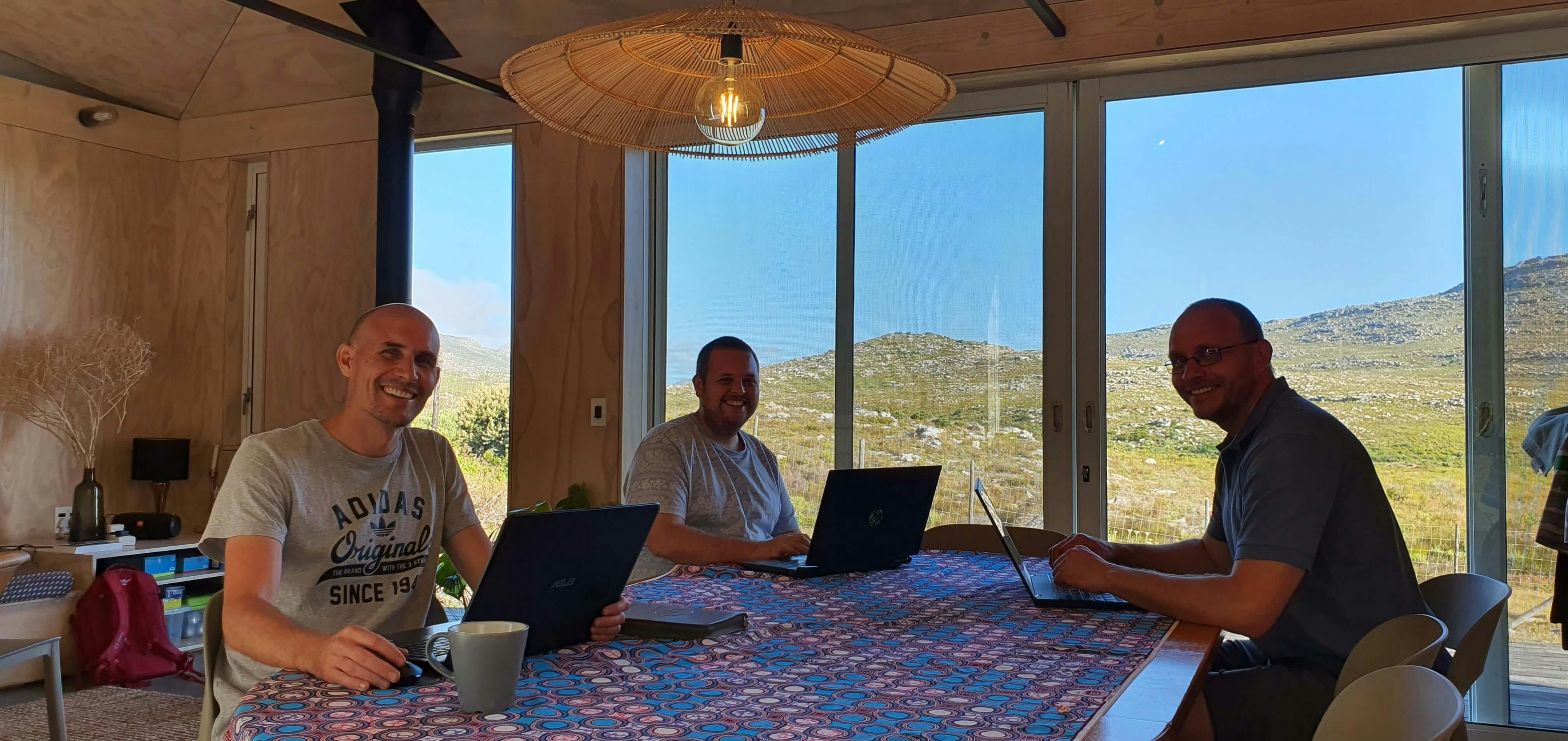 ReachMax - Main screenshot showing features and interface