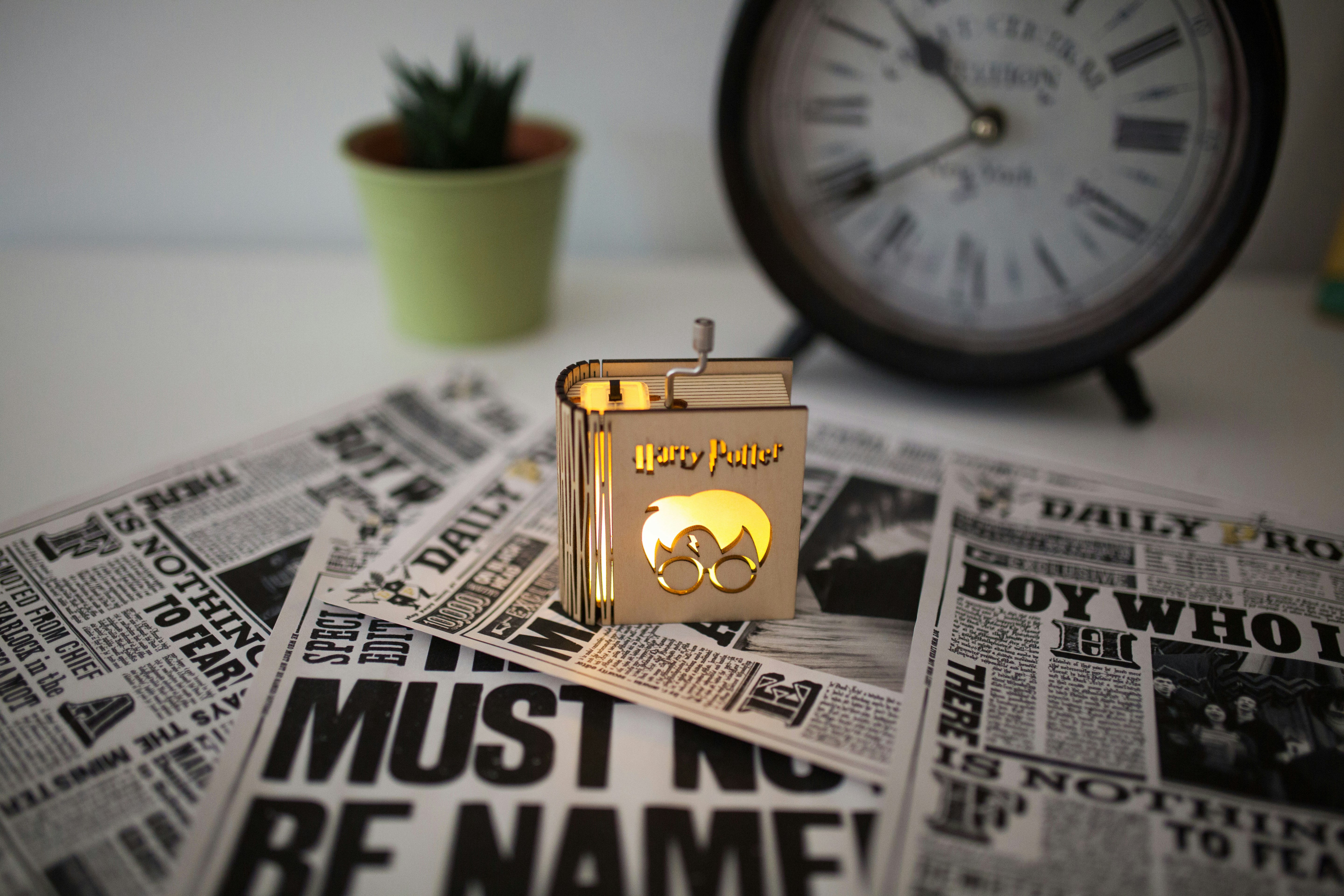 Harry Potter Music Box with LED Warm Light, Book Shape (NEW) gallery image