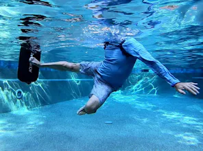 AquaBLAST® Pool Fitness Bag gallery image