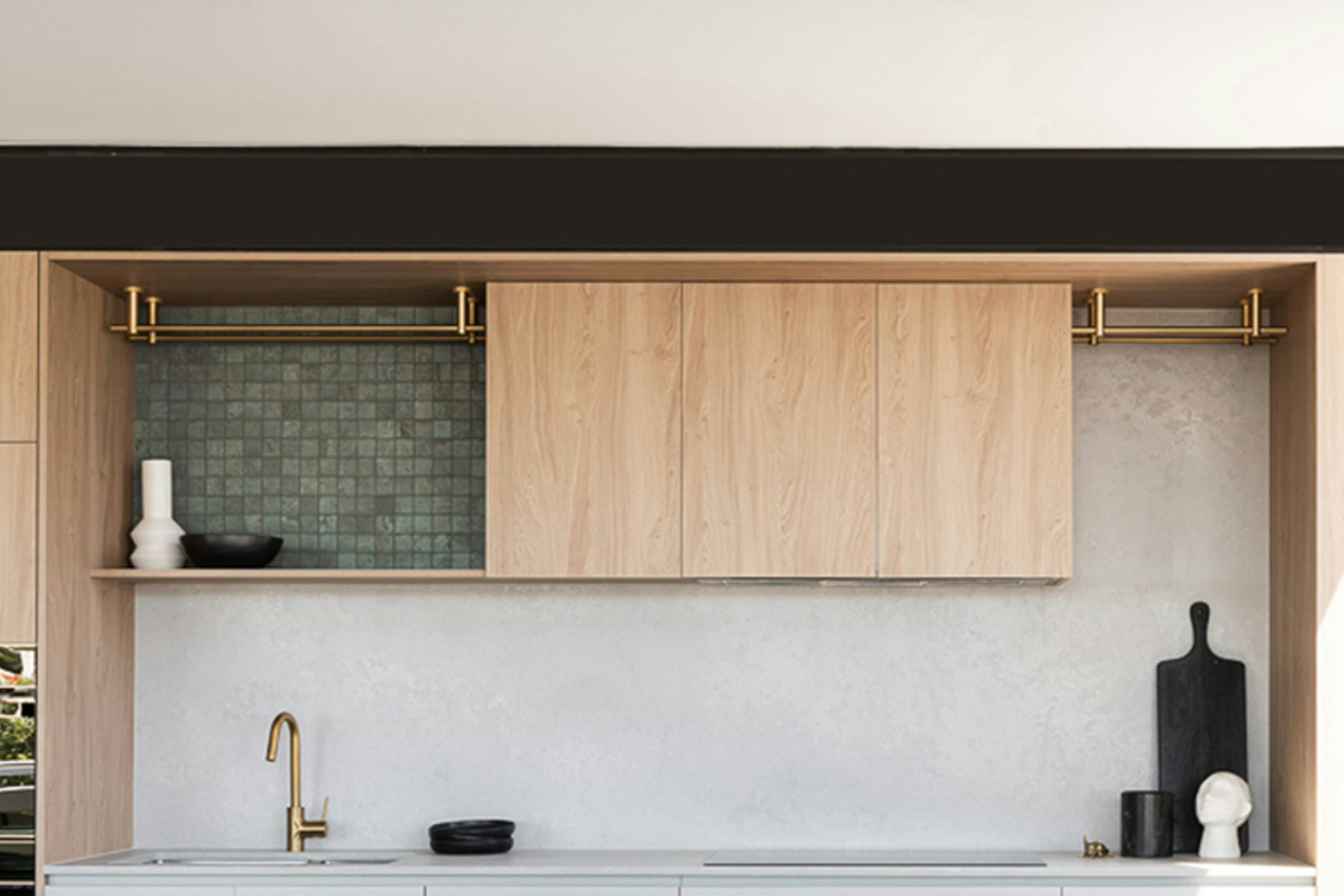 Maddox Hanging Rail 100mm Projection - Main product screenshot demonstrating key features and user interface