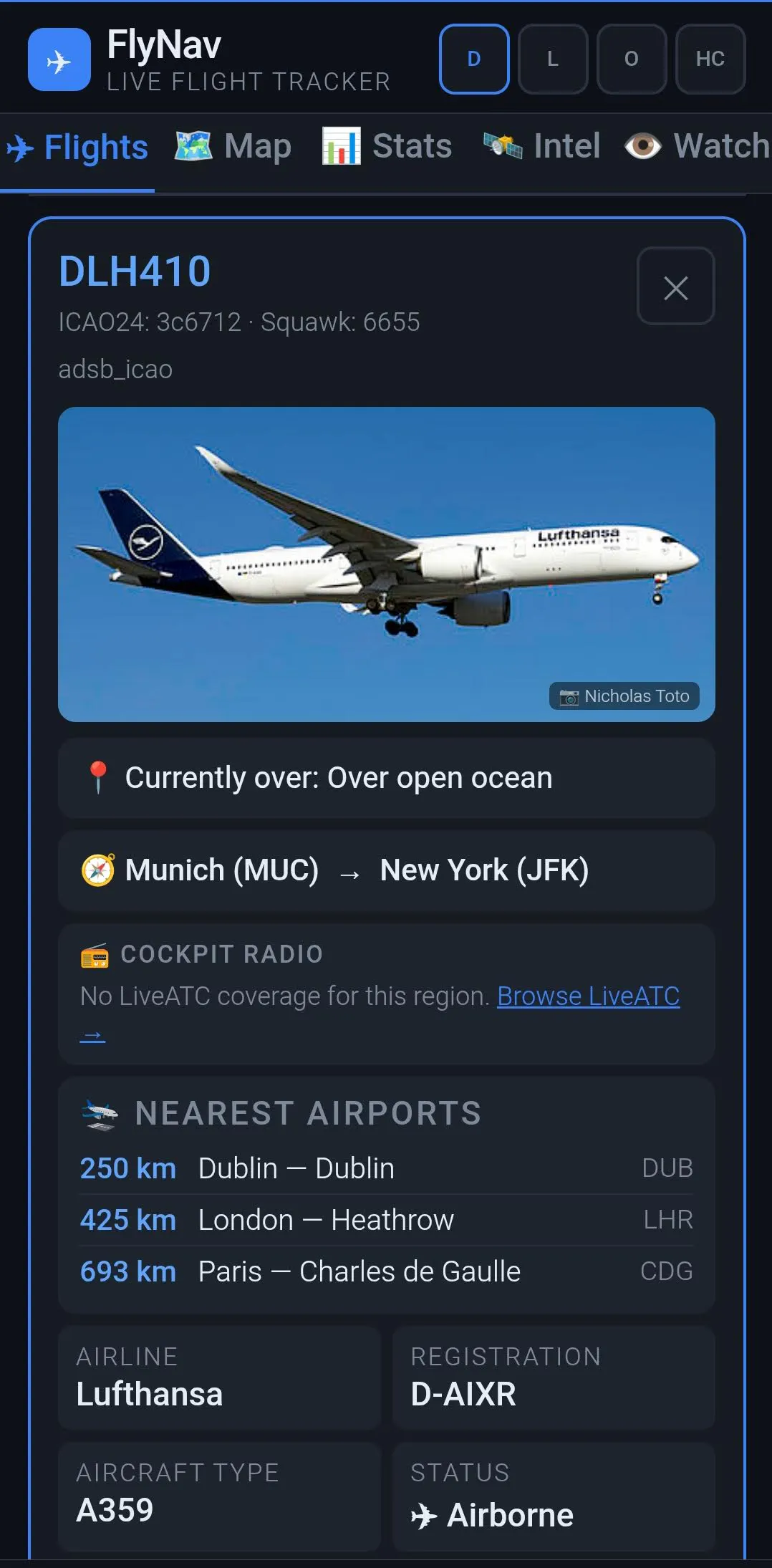 FlyNav — Live Flight Tracker gallery image