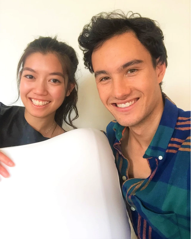 MUTU Pillow gallery image