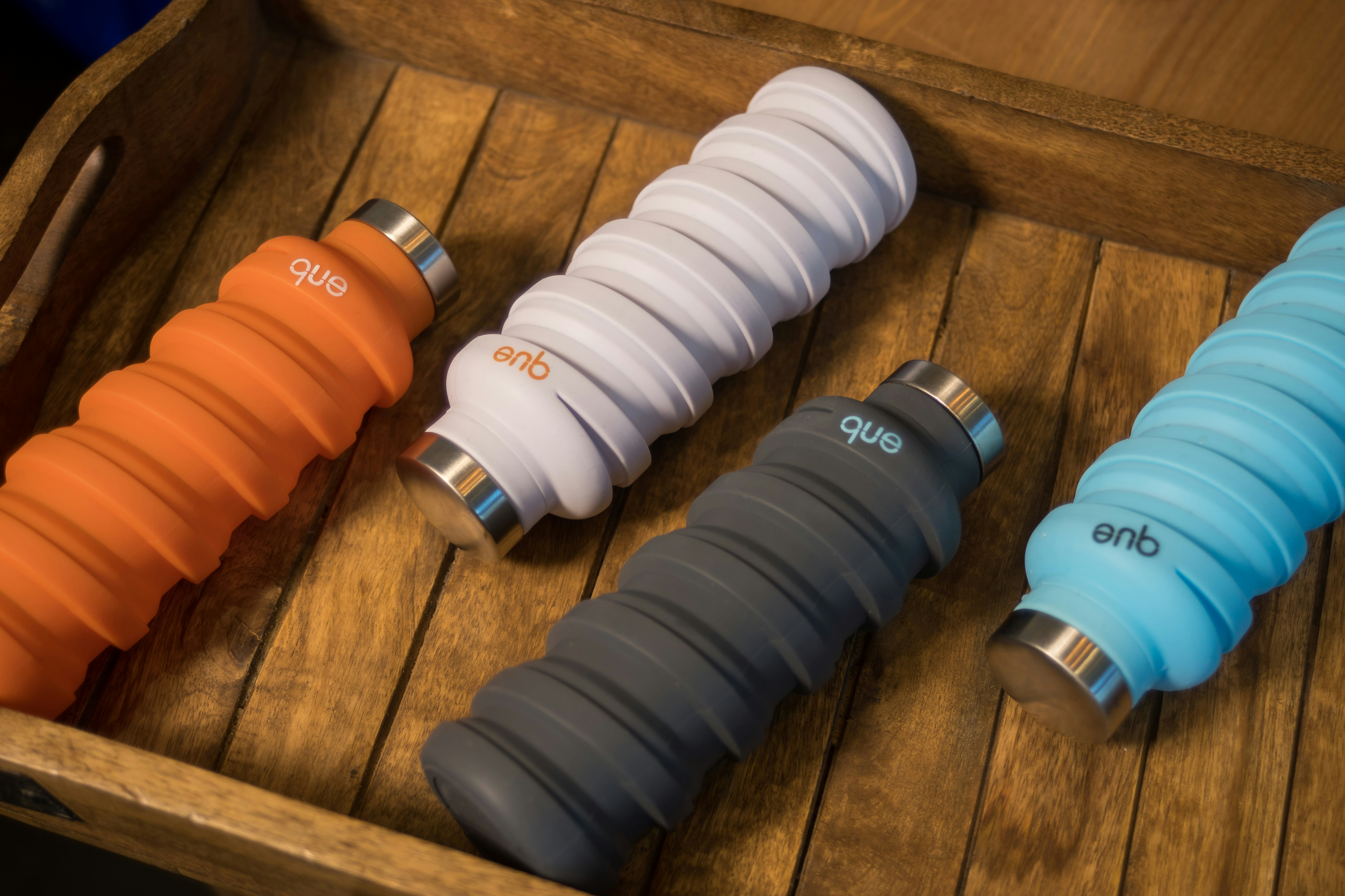 que Bottle gallery image