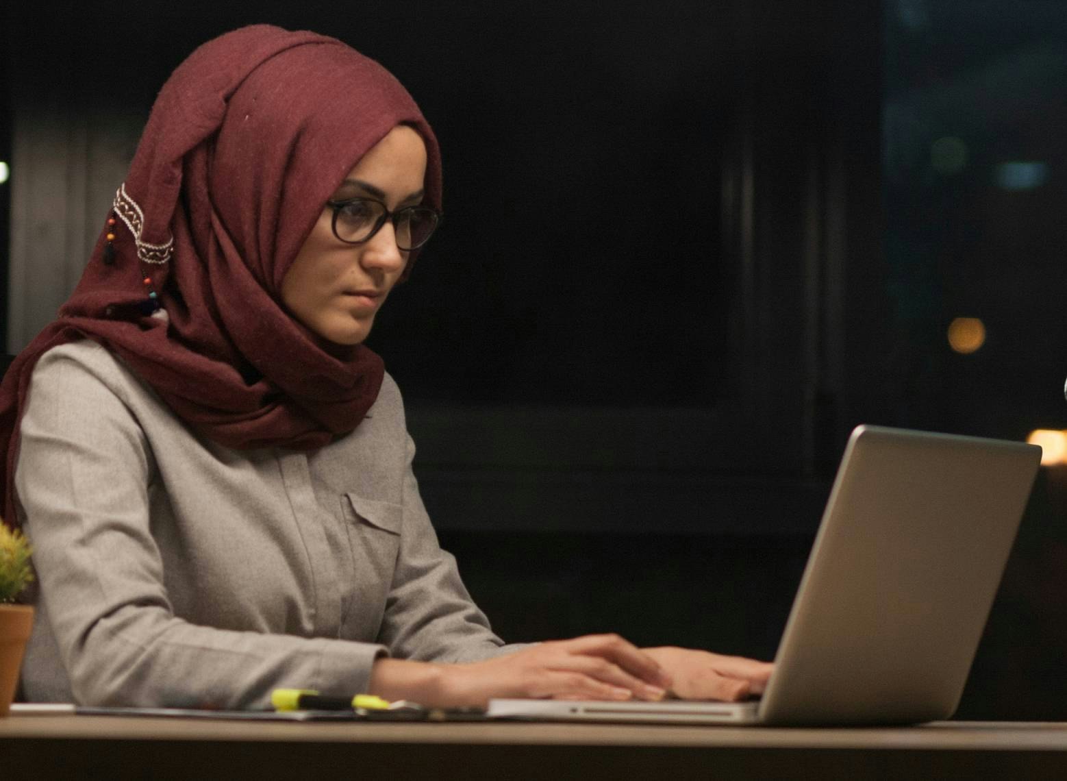 Invicta gallery image