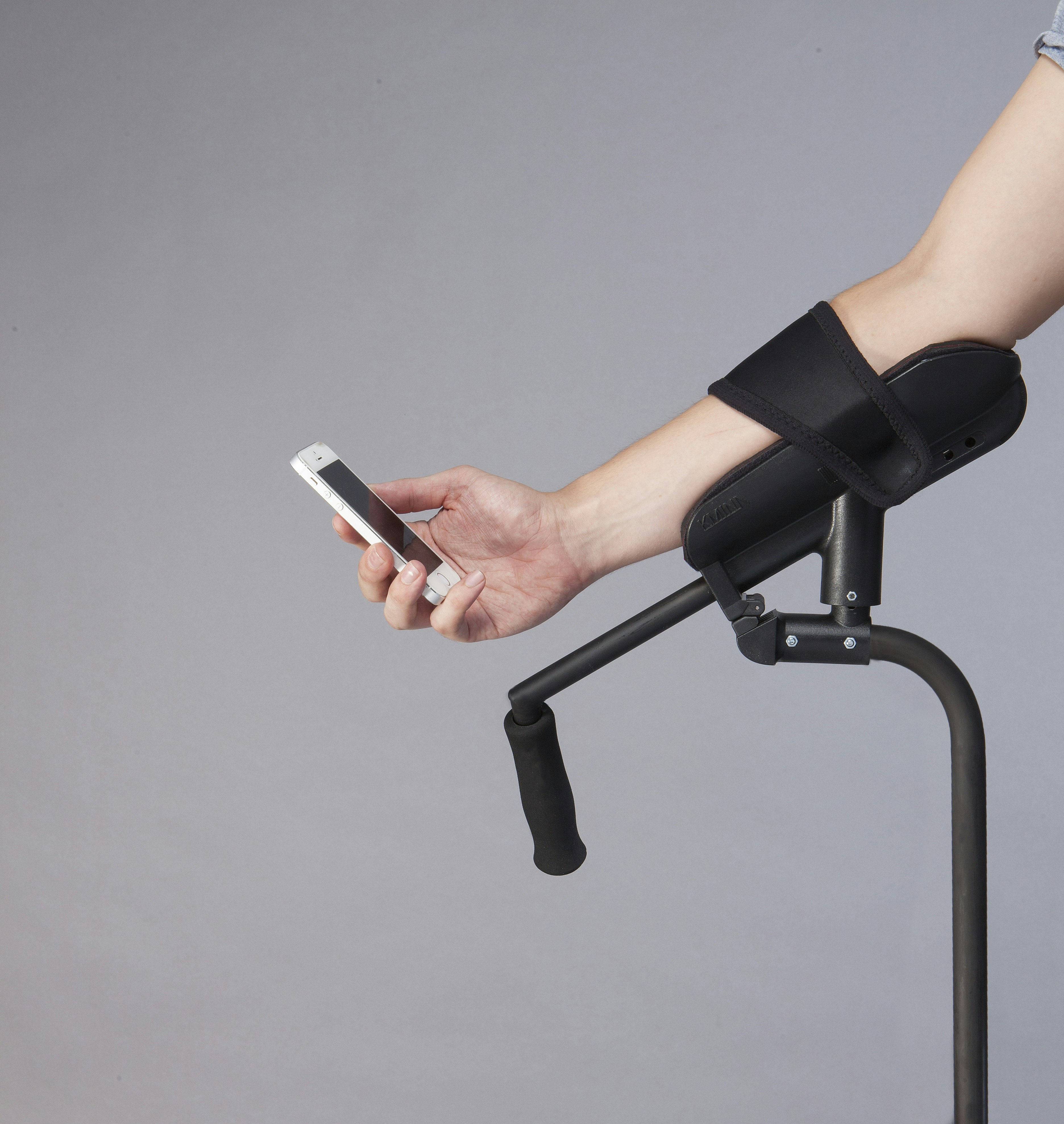 KMINA Crutches gallery image