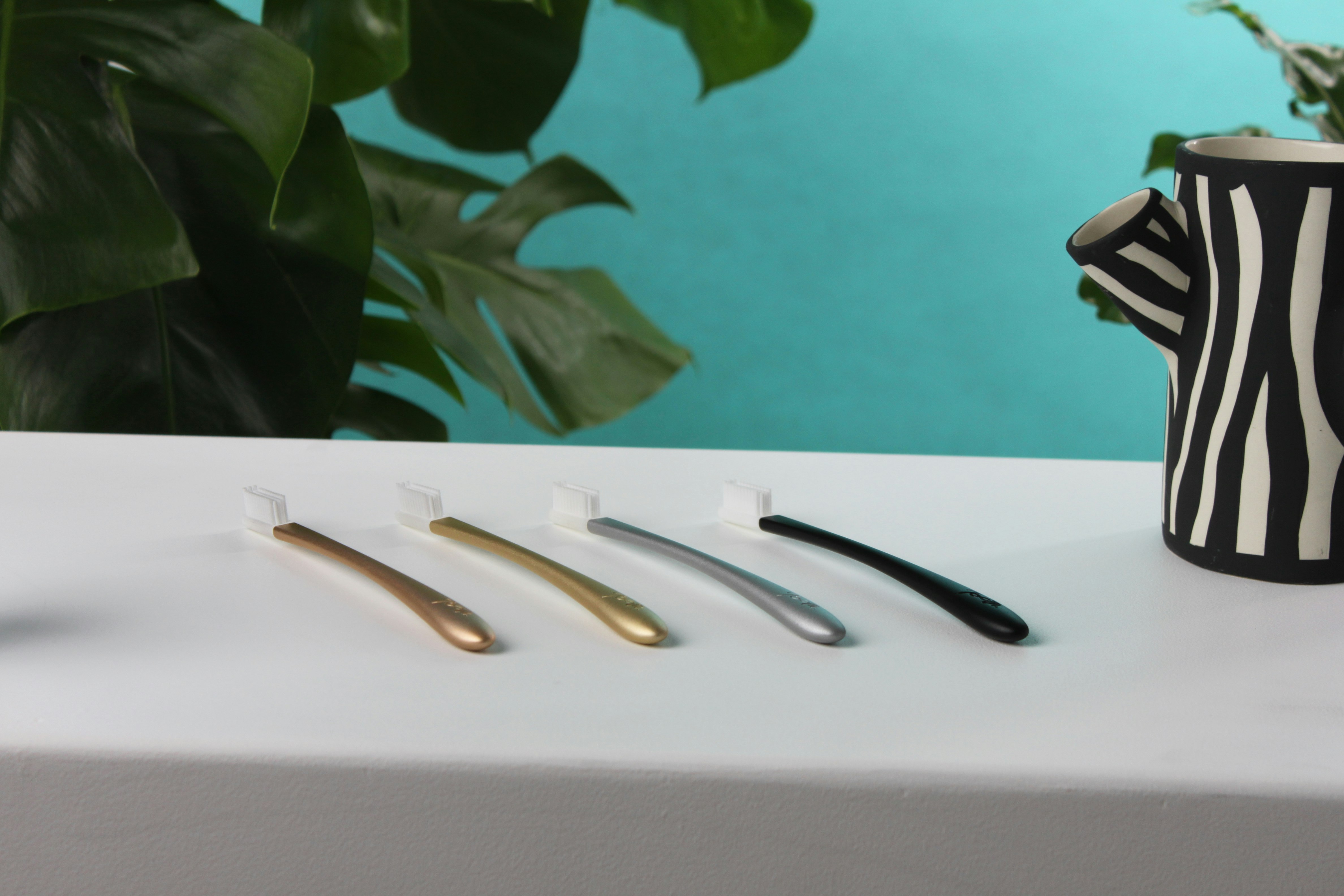 Tooth. gallery image