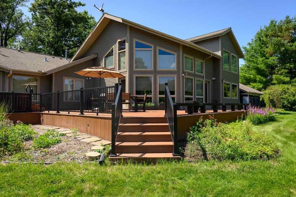 DekTex LLC - Screenshot 2 showing product features and functionality