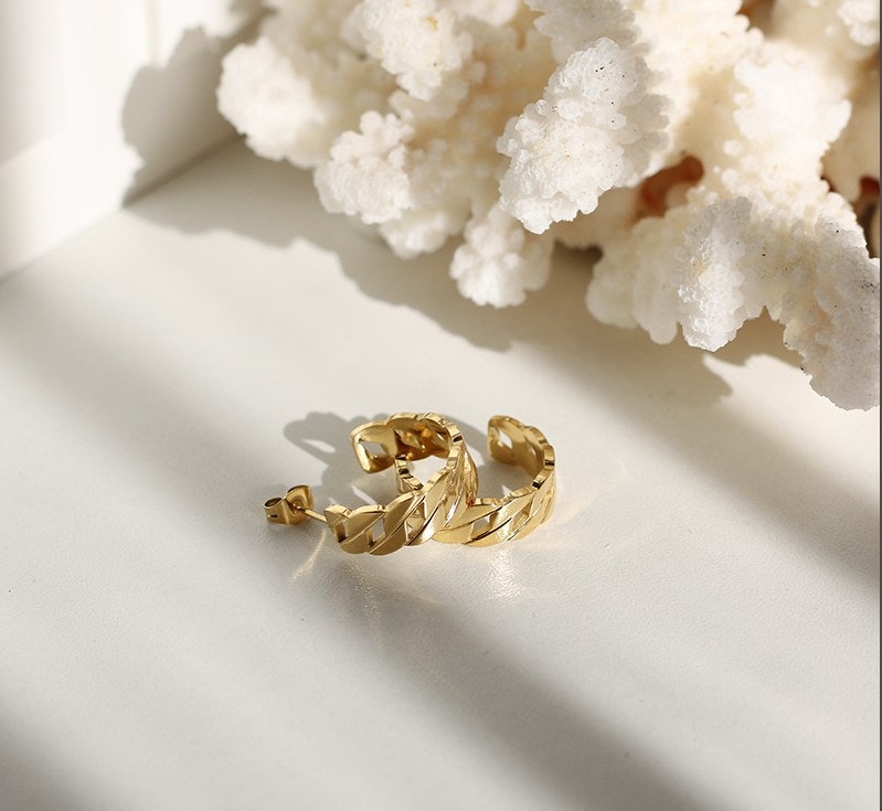  Wholesale Hoop Earrings gallery image