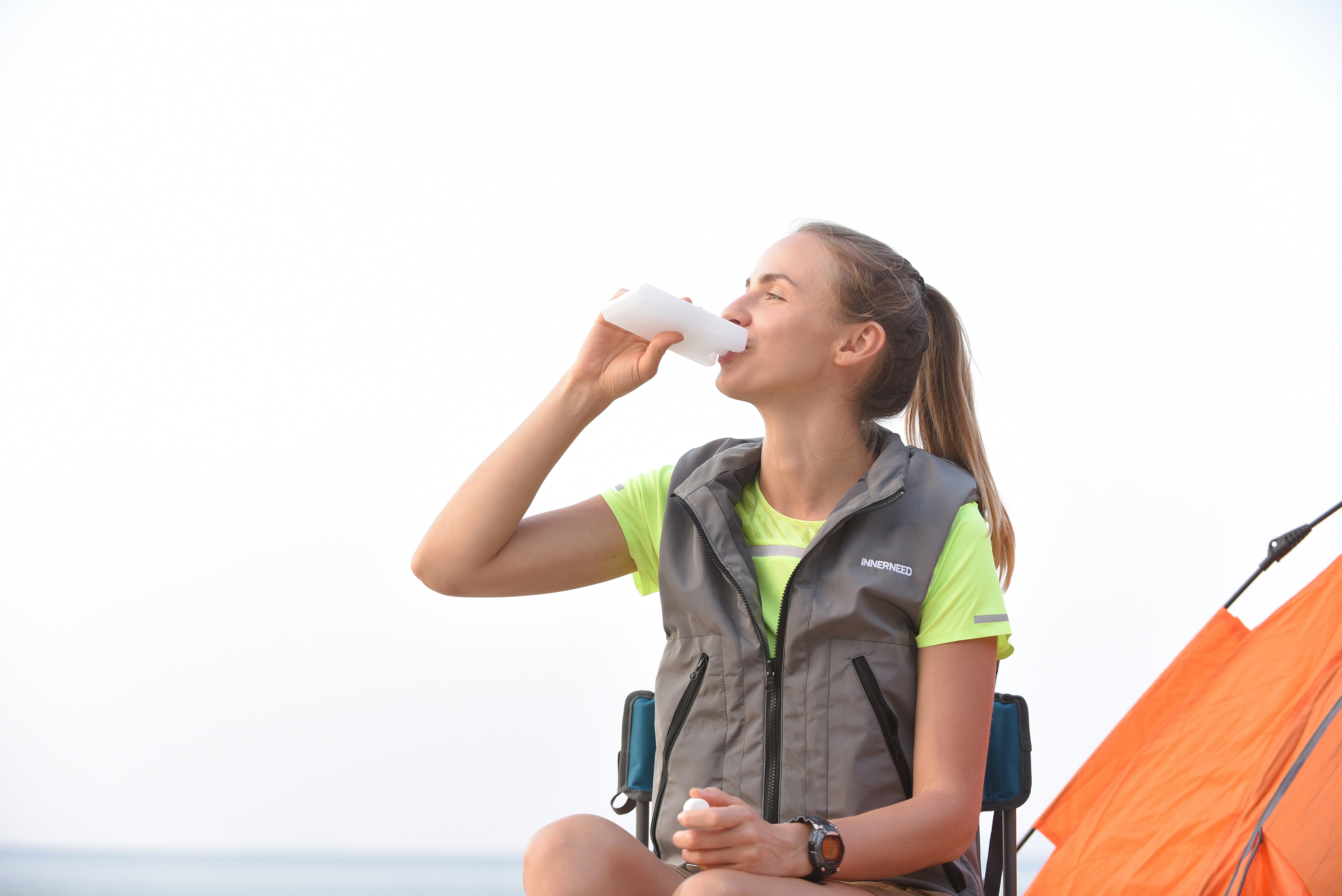 InstantCool- The Wearable AC Unit for Outdoor Use gallery image