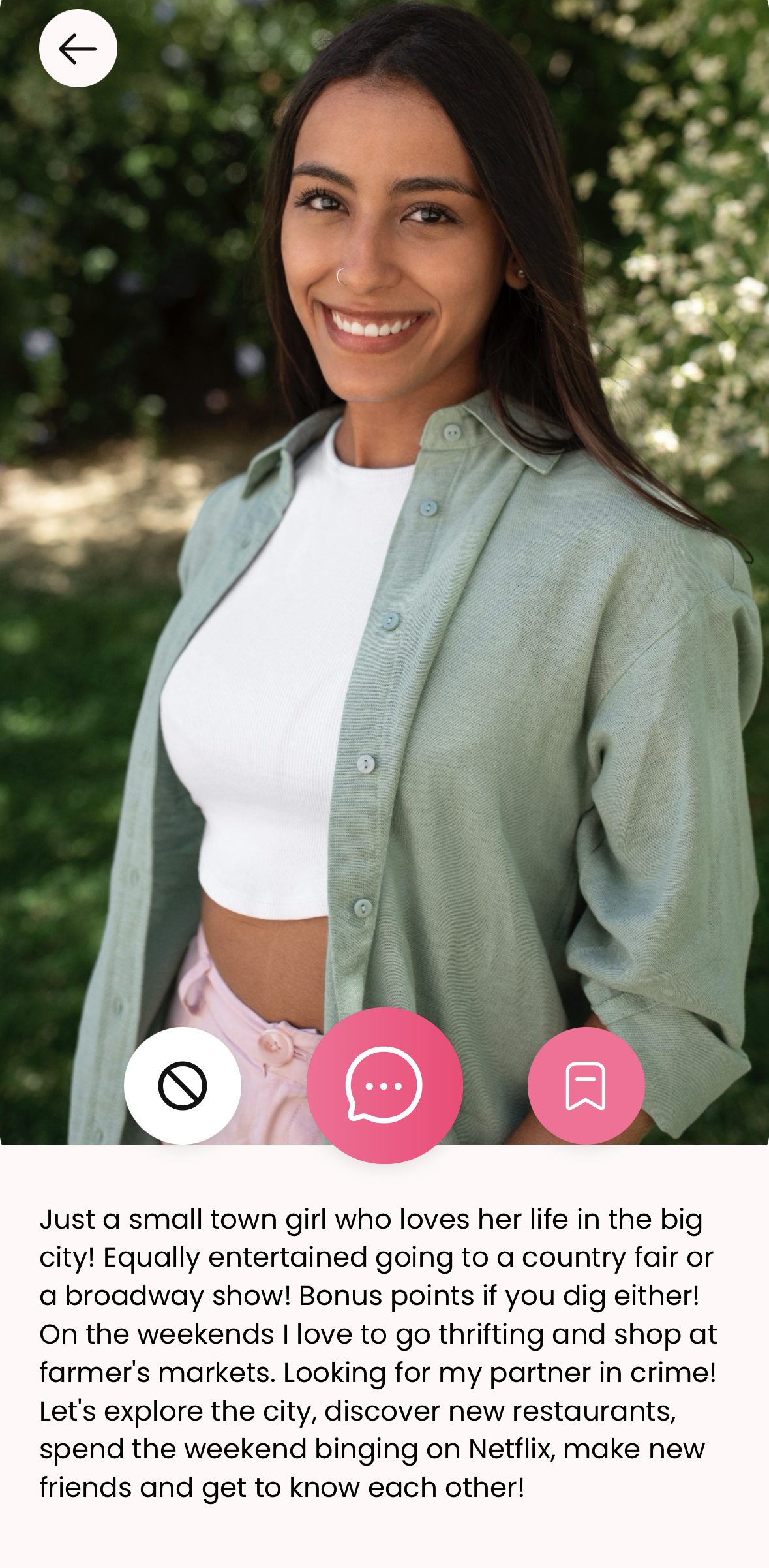 Hearts Dating - Screenshot 2 showing product features and functionality