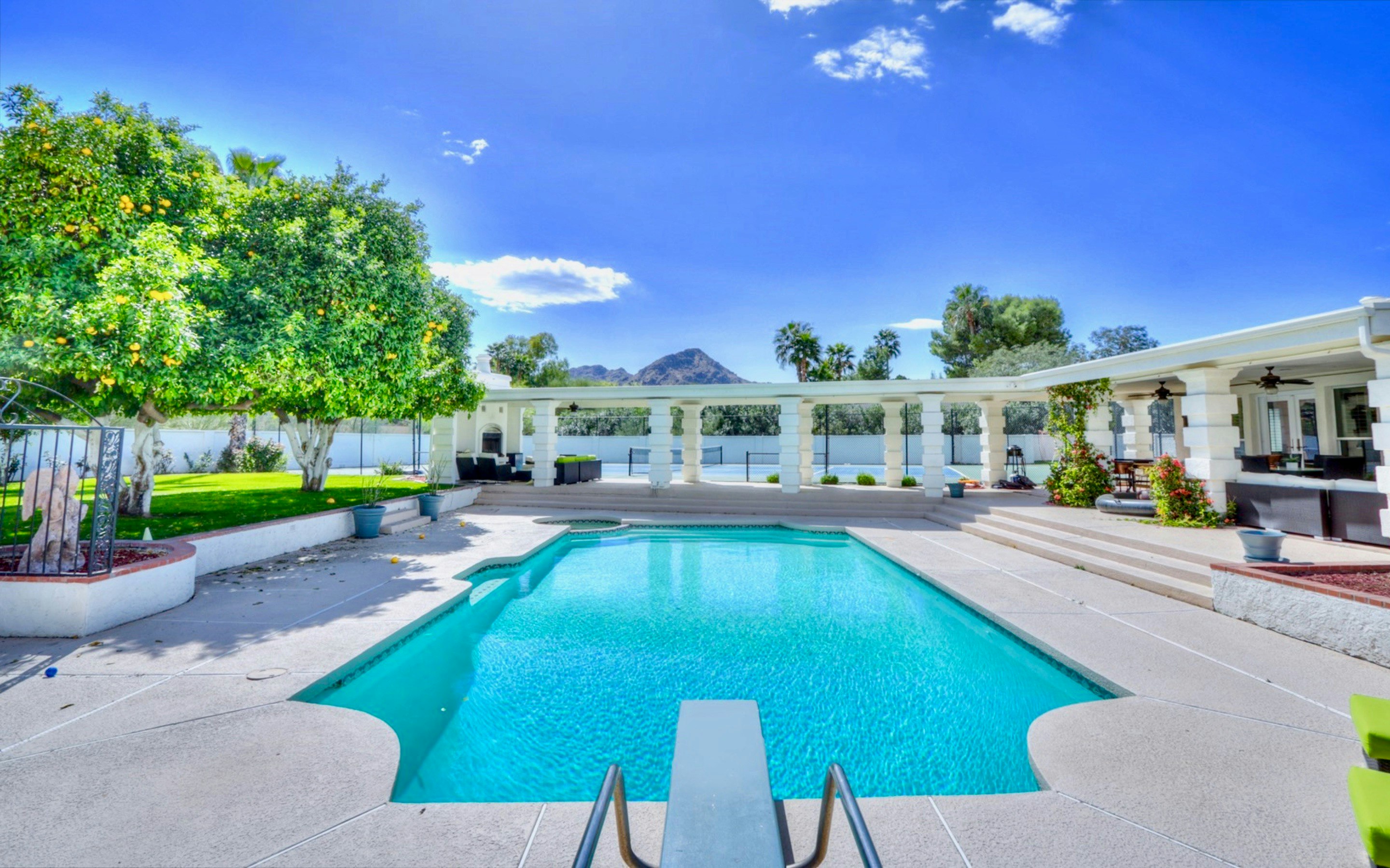 WOWFIFTY gallery image