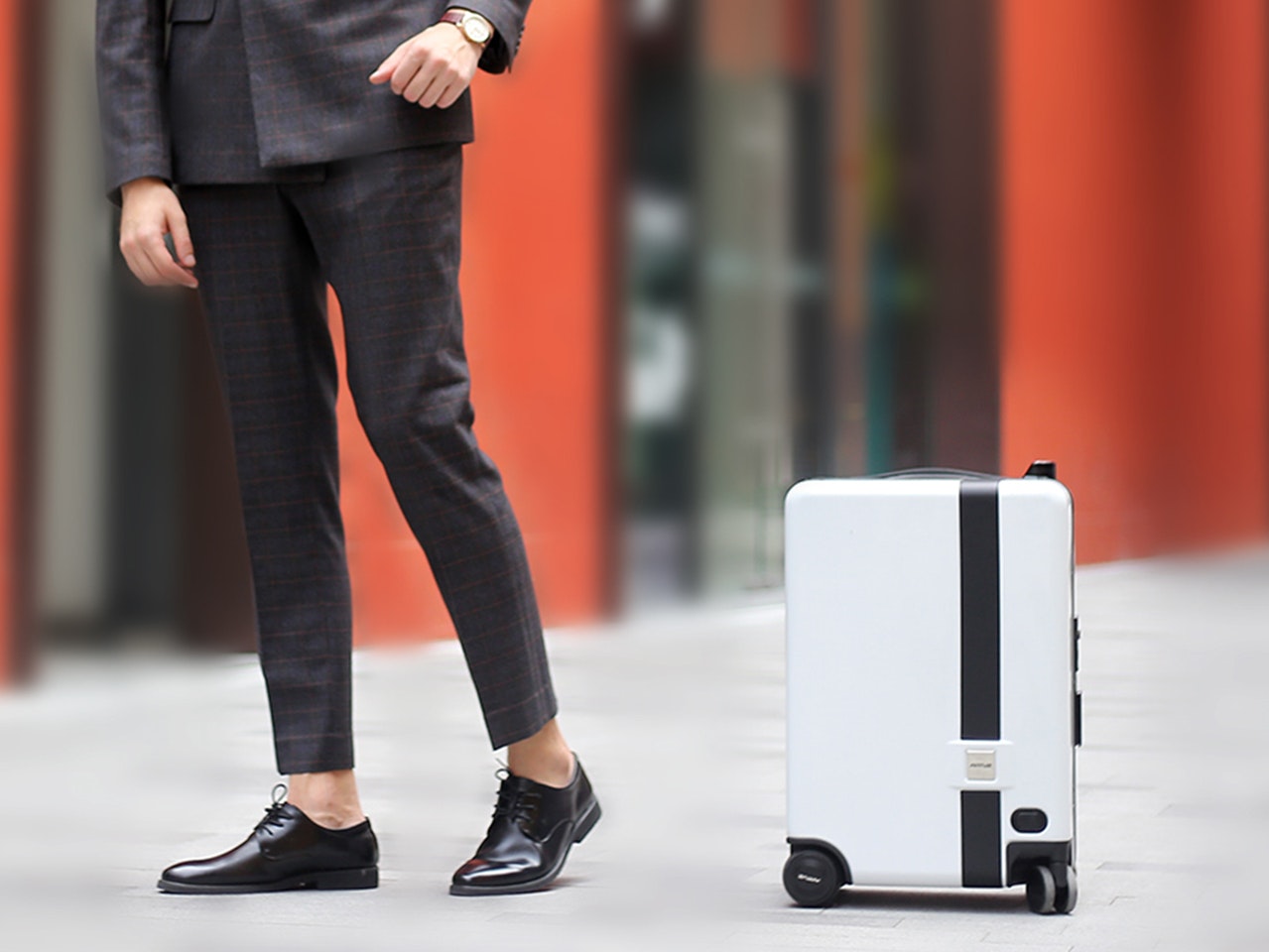Naucrates Smart Luggage gallery image