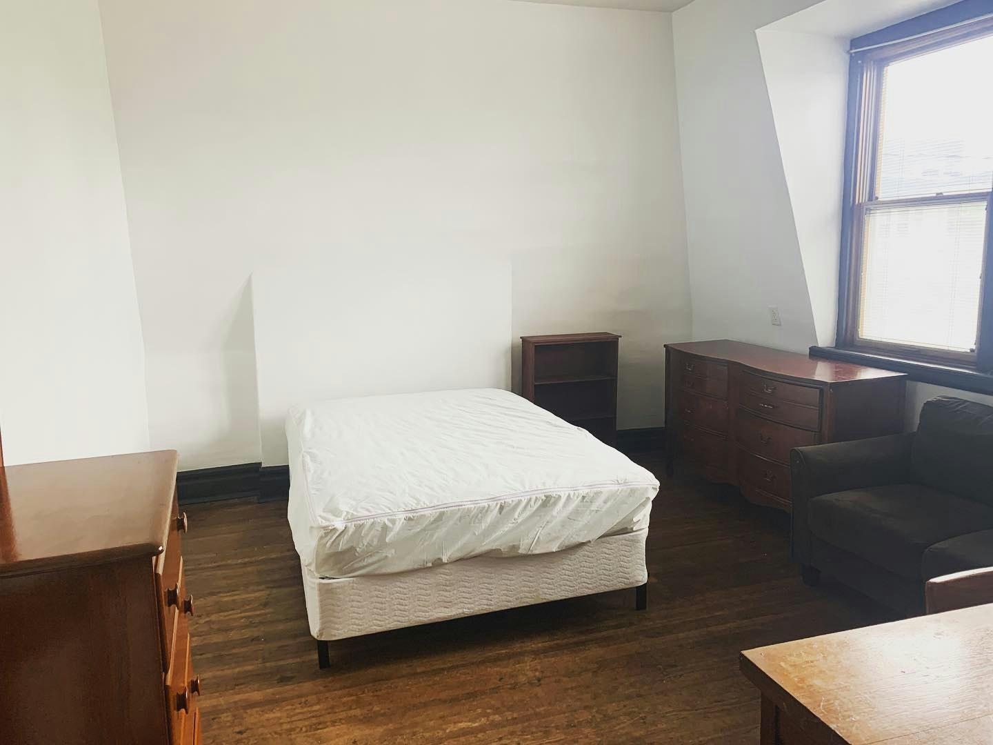 West Shore Apartments gallery image