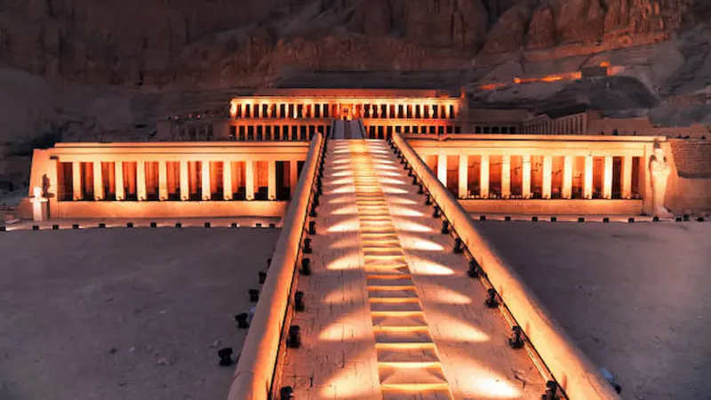 Nile Travel Machine screenshot 1