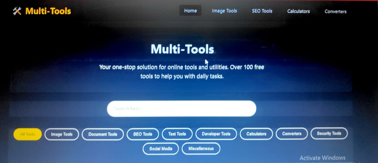Multi Tool Hub logo