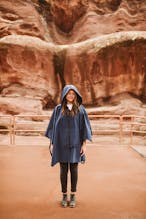 (hugs:) Poncho gallery image