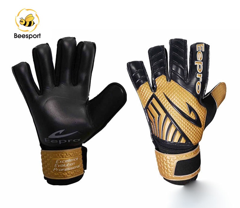 Sarung Tangan Bola Sepak