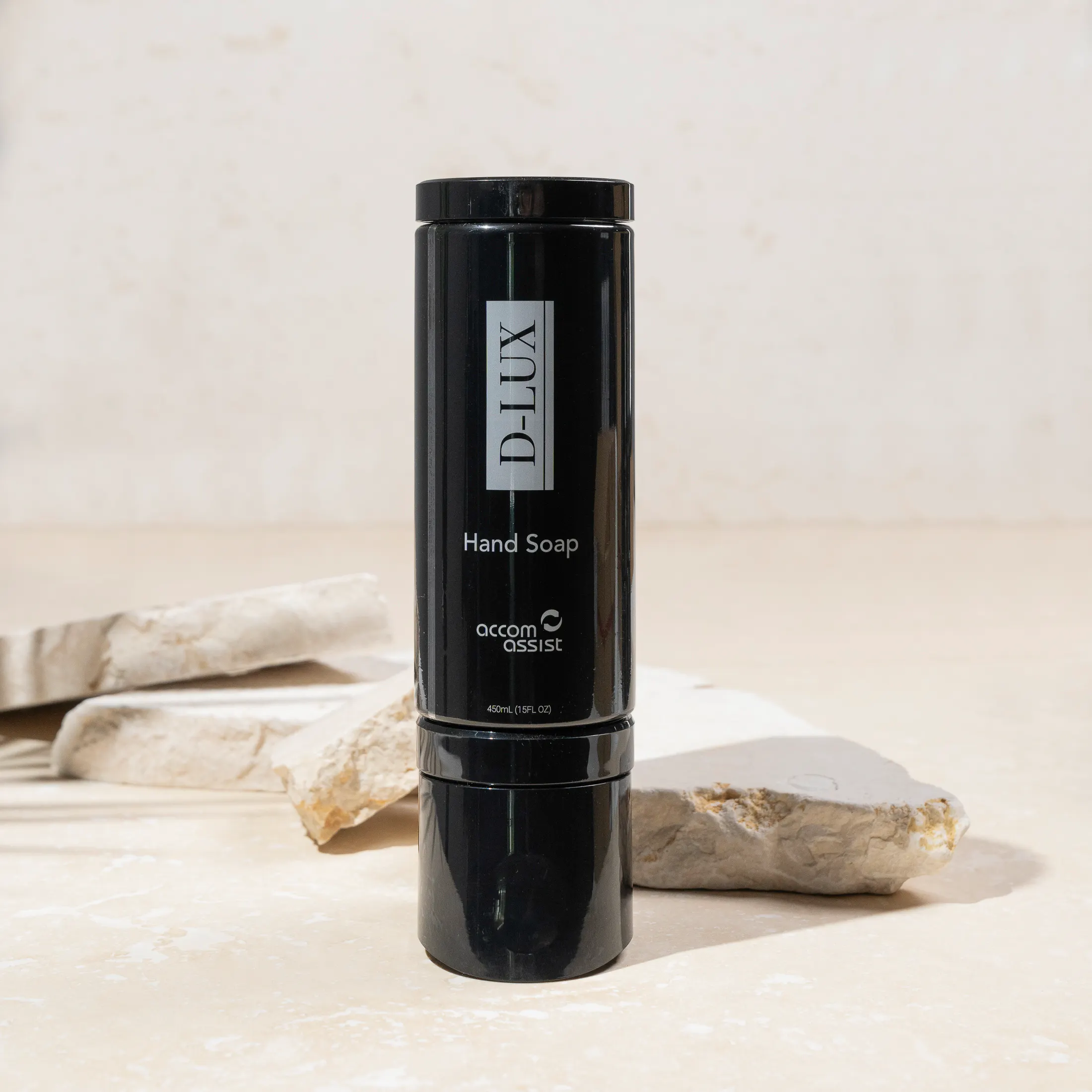 DLUX 2.0LS-Black Refillable Dispenser