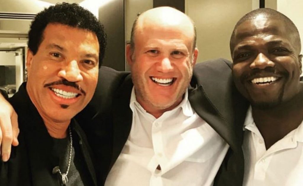 SOCIAL MEDIA GUIDE FOR ACTORS gallery image