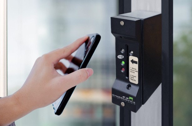Synergistics Banking - Controllo degli accessi in banca per lobby, vestibolo ATM, antiskimming media 3