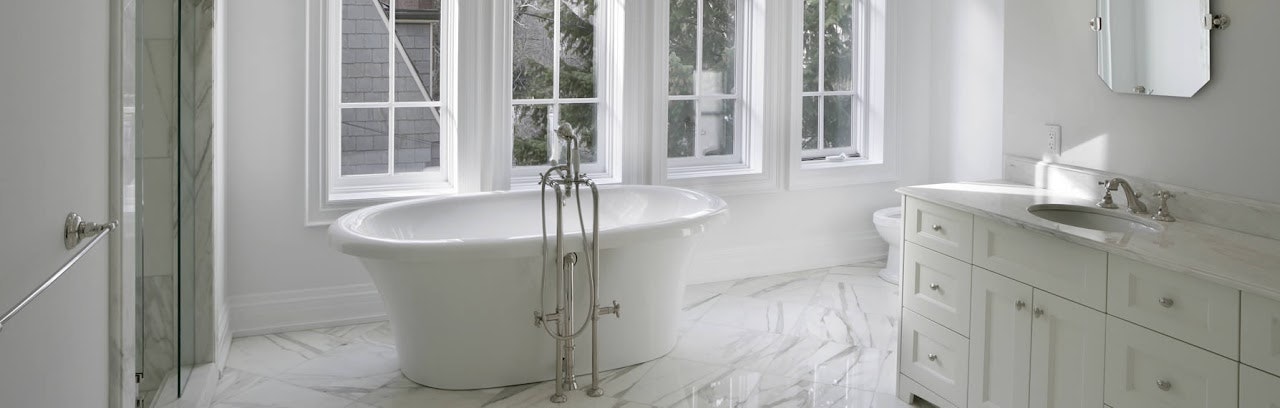 Expert Bathroom & Plumbing Services. - Main screenshot showing features and interface