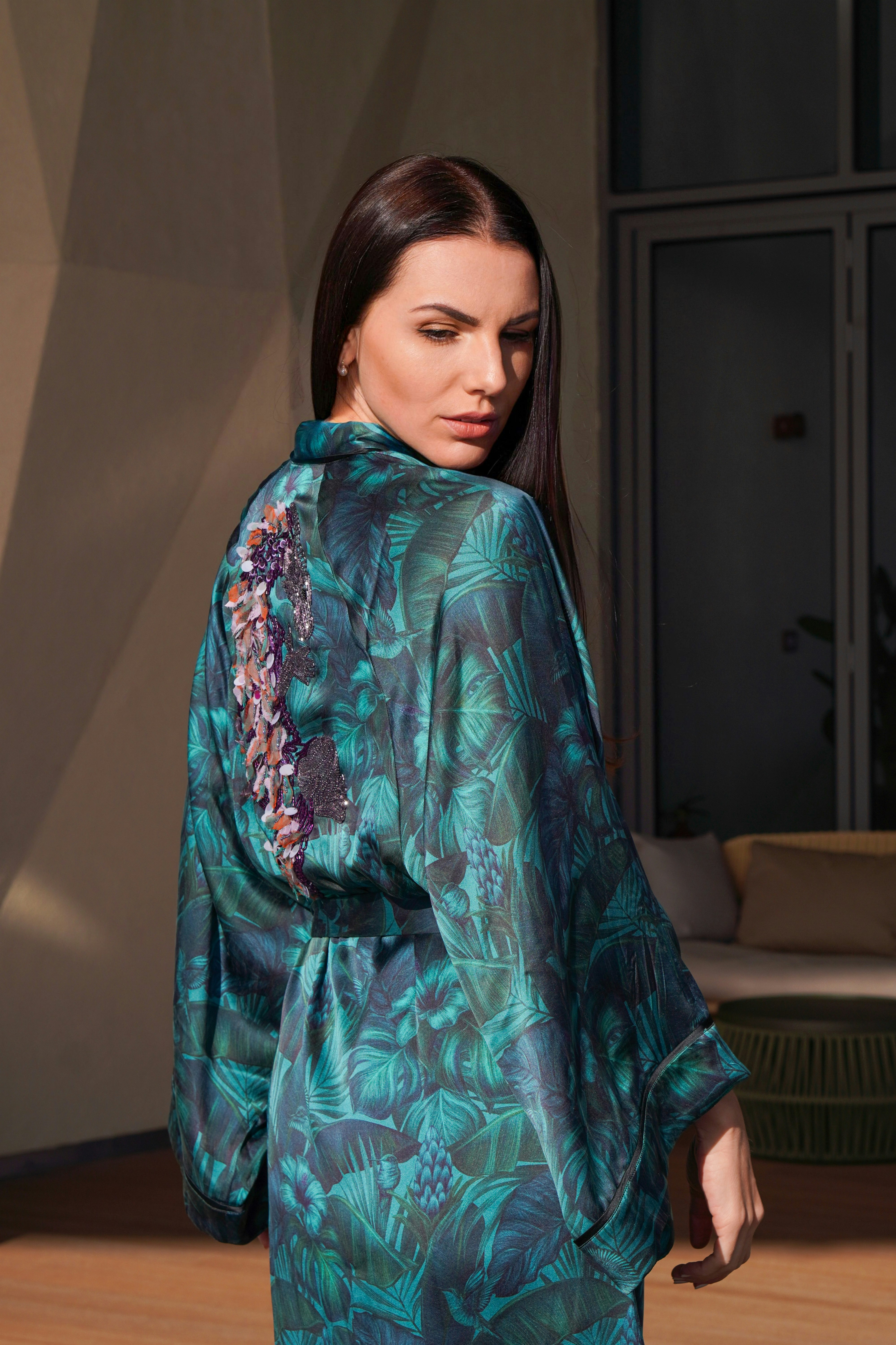Magical & Chic kimonos  gallery image
