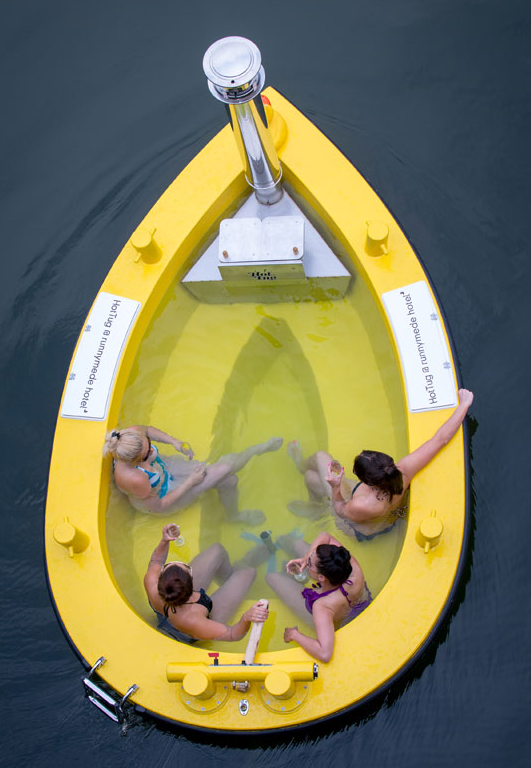 Hot Tug gallery image