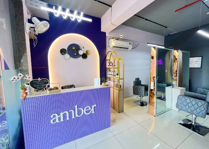 Amber salon by Heer raval - Gurukul