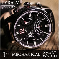 PYRA M : TWO MOVEMENTS IN ONE WATCH gallery image