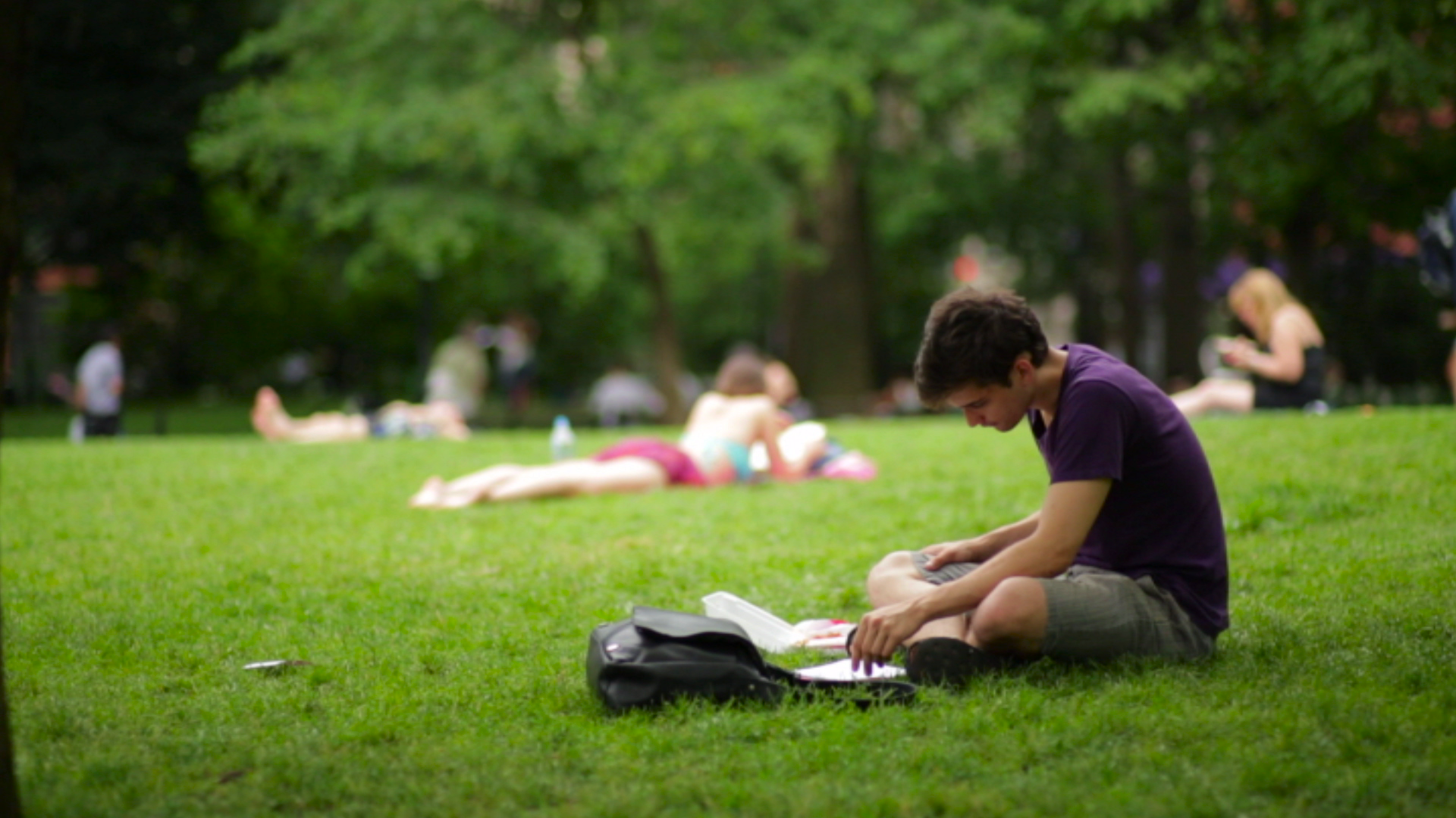 GradTrain iOS gallery image