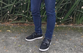 FLAMINGO gallery image