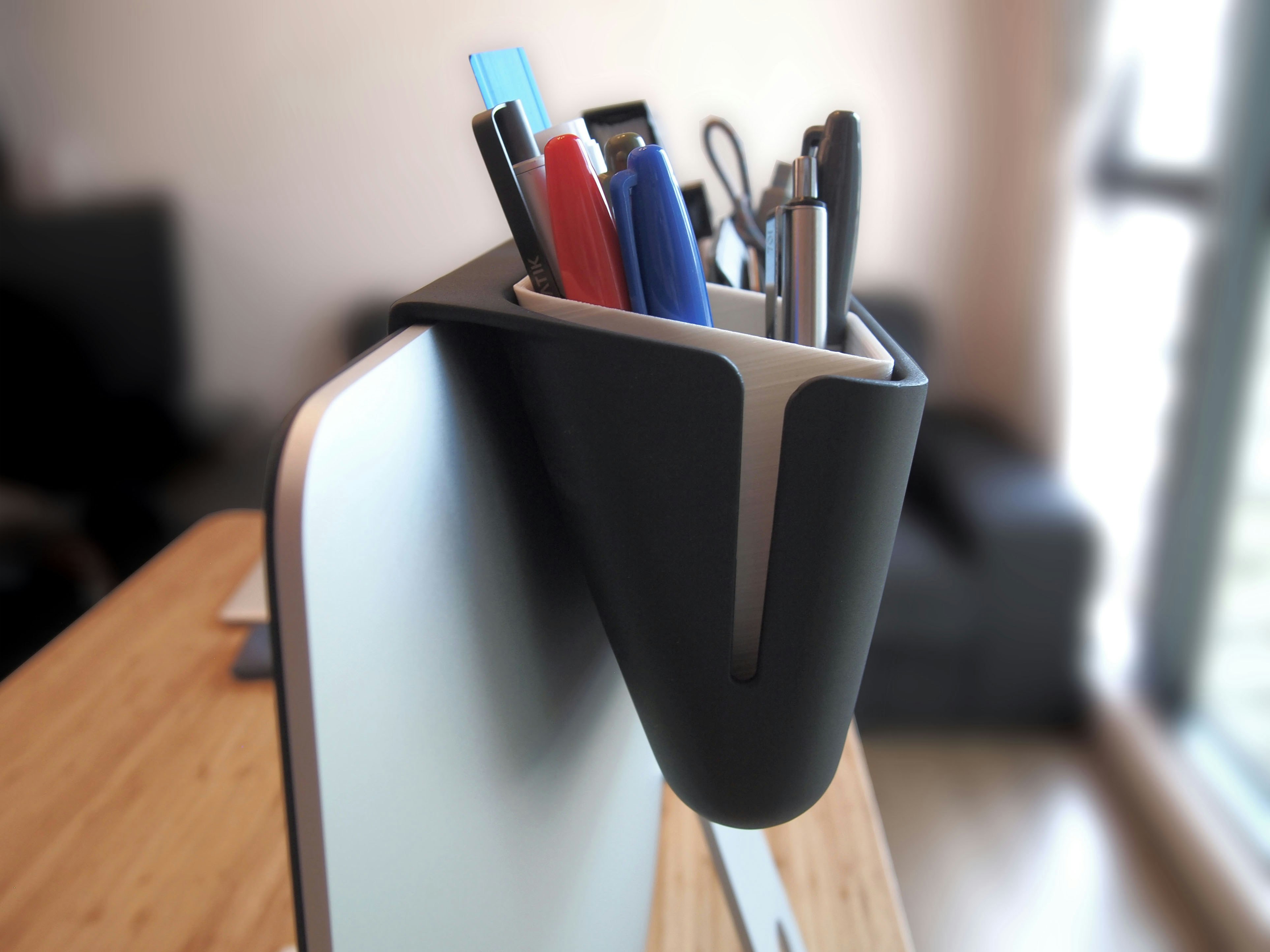 Mac Caddy gallery image