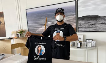 SeeMeTee: T-shirts for frontline workers gallery image