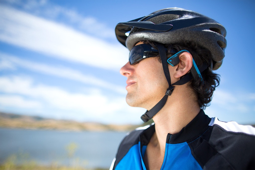 AfterShokz Trekz Titanium gallery image