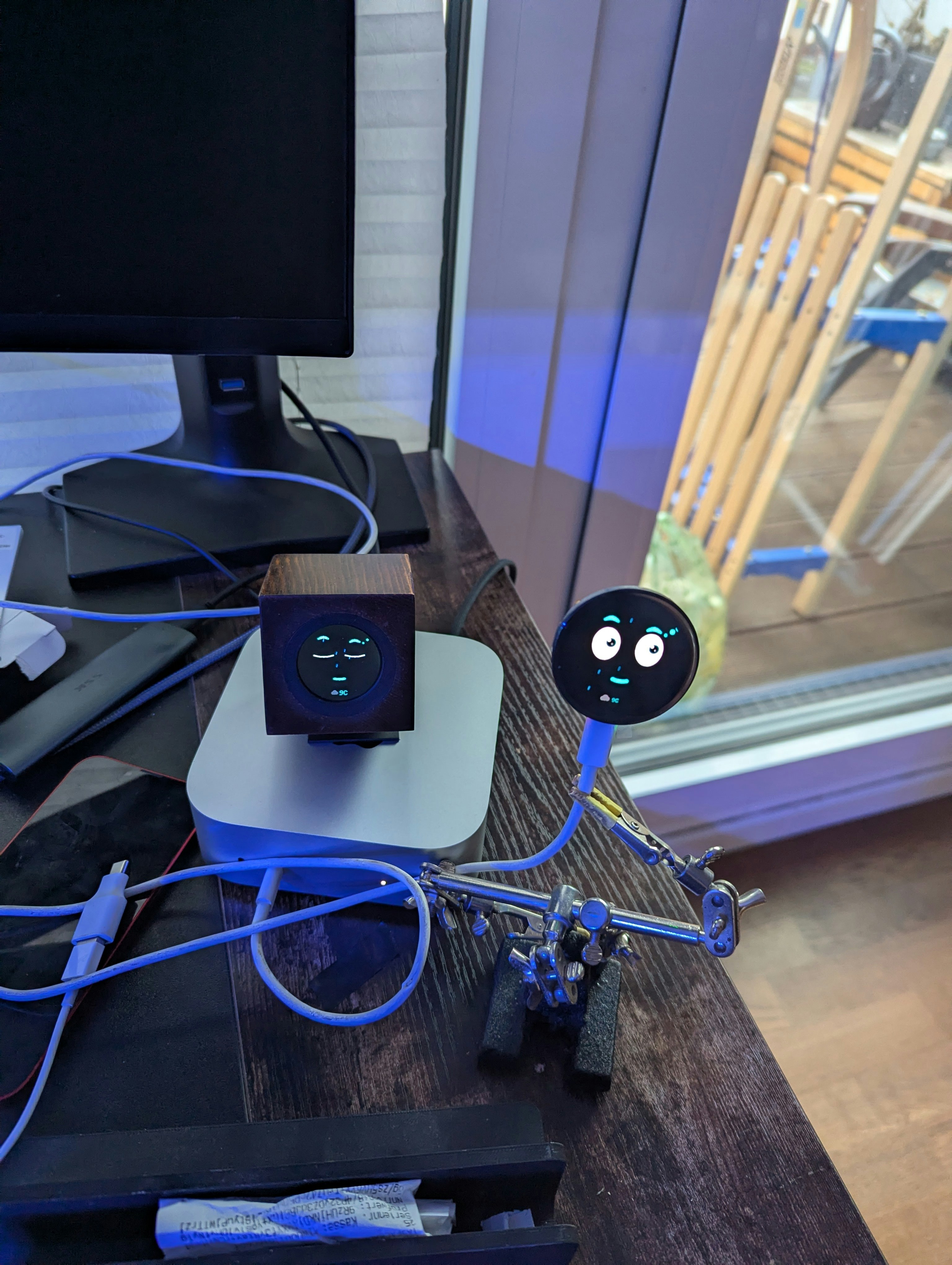 Nova Sphere gallery image