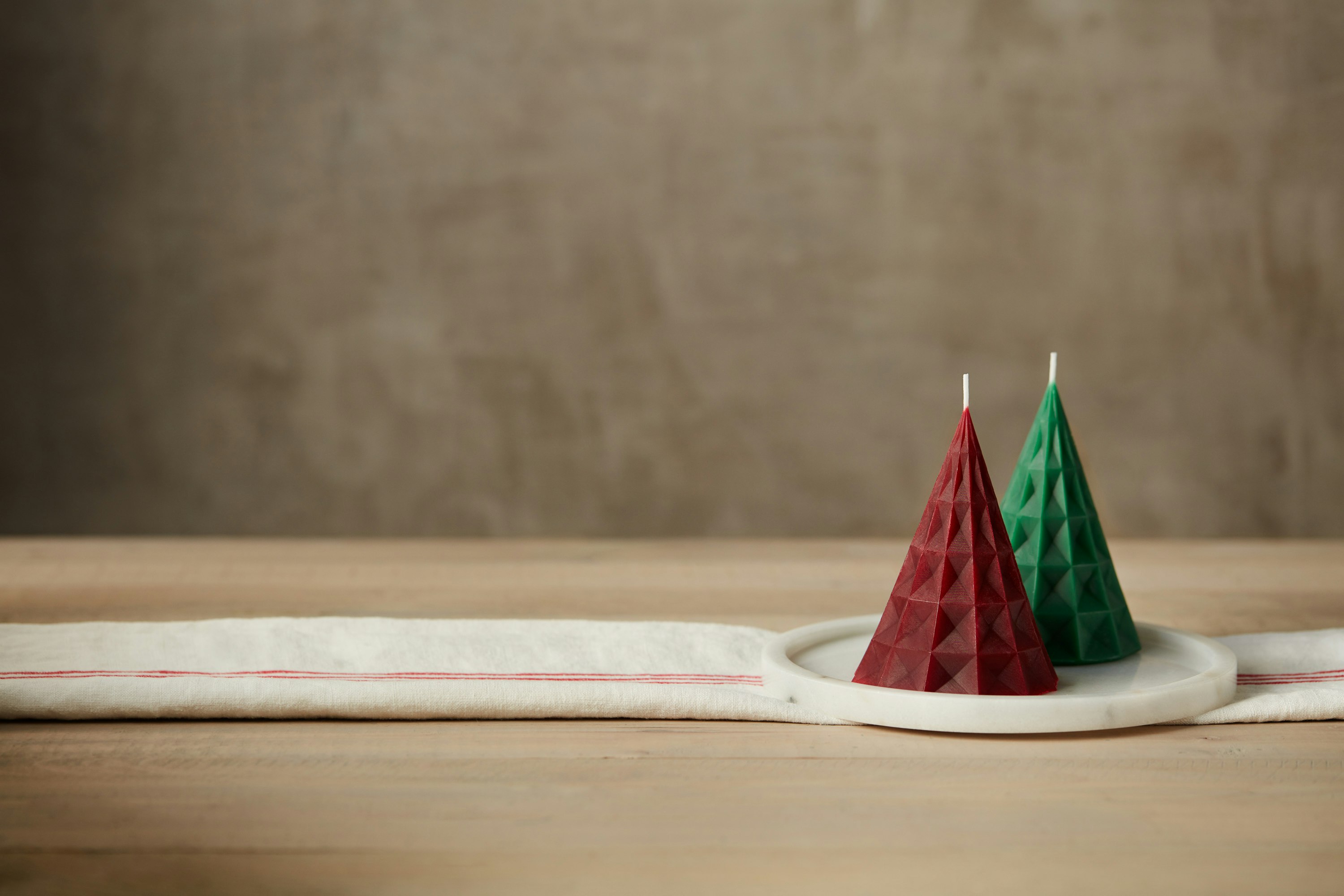 Embla Candles gallery image