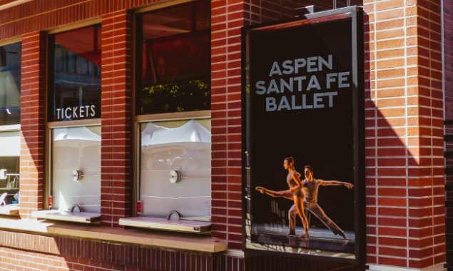 Squizz Digital Signage gallery image