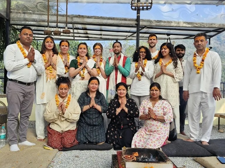 Média Introduction à l'Ayurvéda - Yoga Retreats à Rishikesh, Inde 1