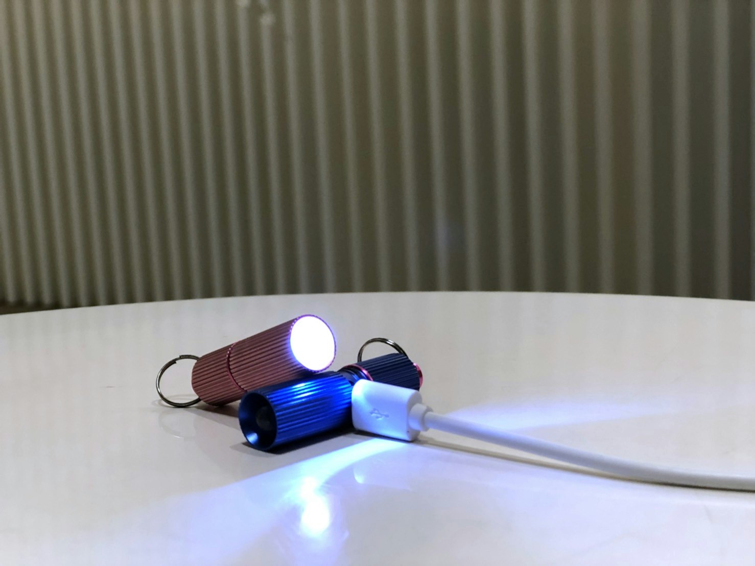 PISA Light｜World's Smallest RECHARGEABLE EDC Flashlight gallery image