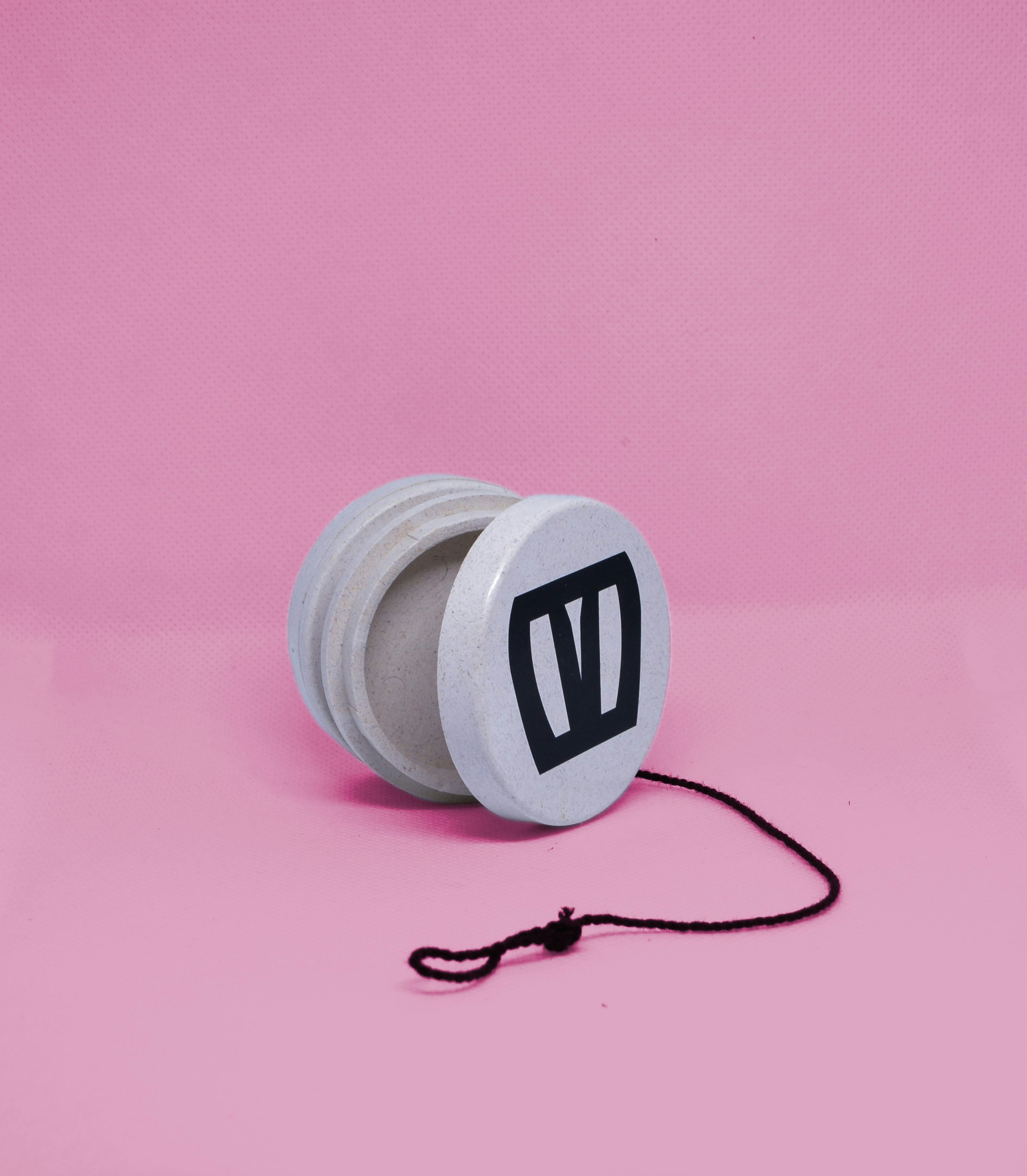 YoYo x CBD Grinder gallery image