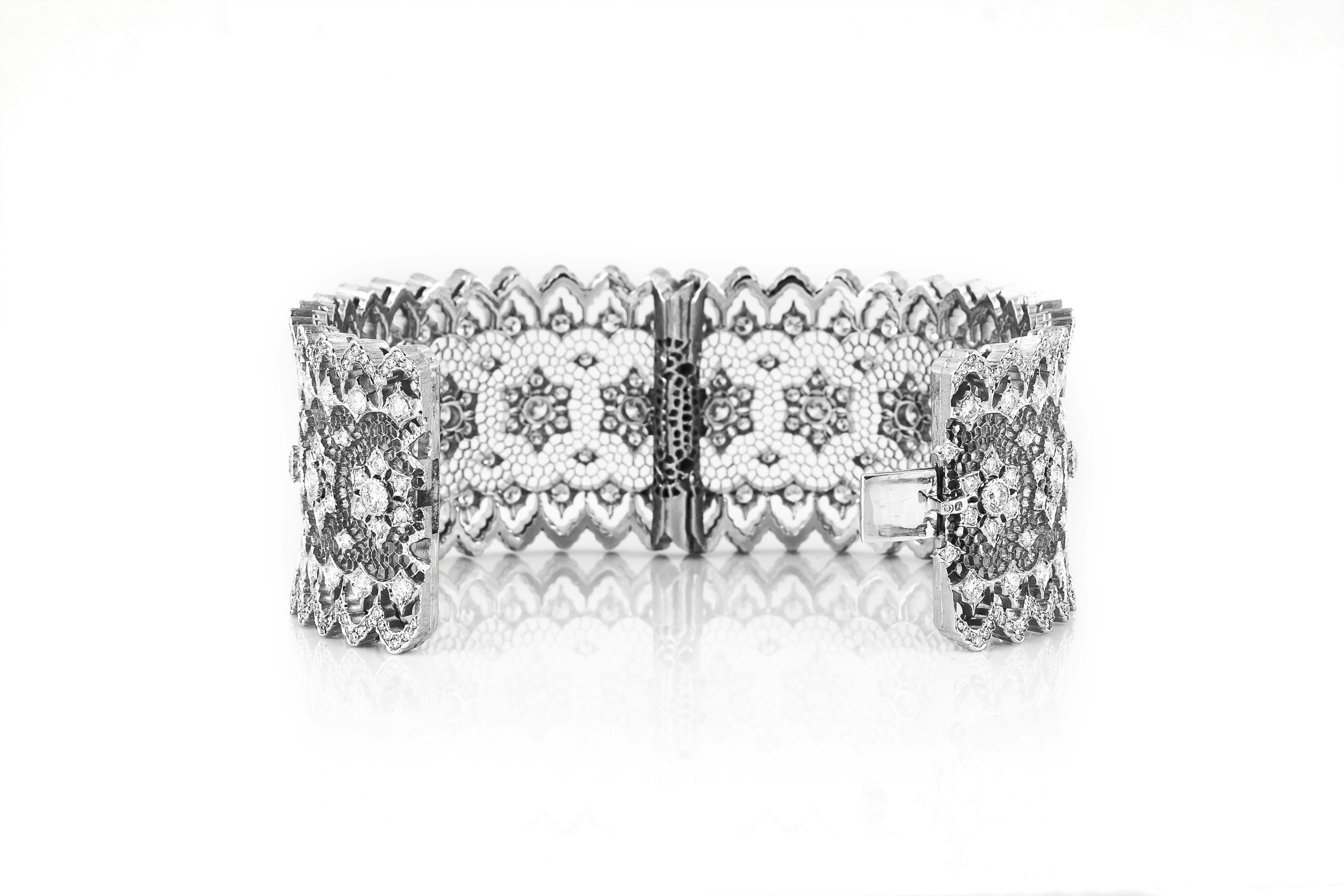 Buccellati Gold & Diamond Cuff Bracelet media 2