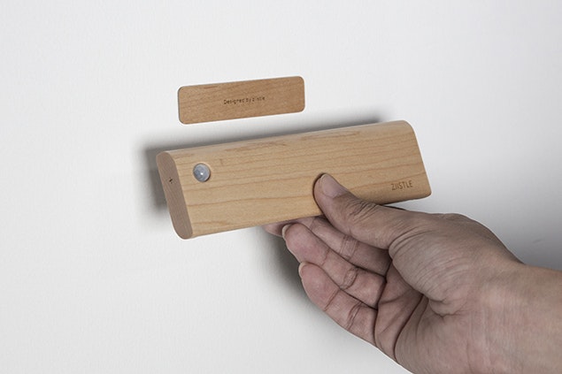 ZIISTLE:Auto-Sensor Motion Night Light gallery image