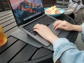 SINEX-3in1 Laptop Stand Case! gallery image