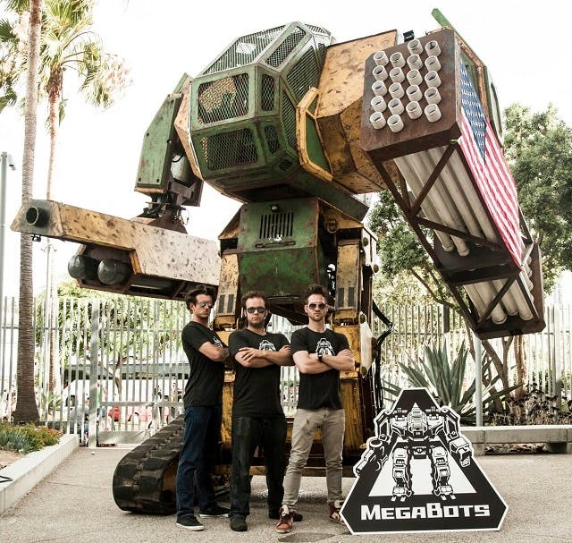 GIant Robot Duel media 1