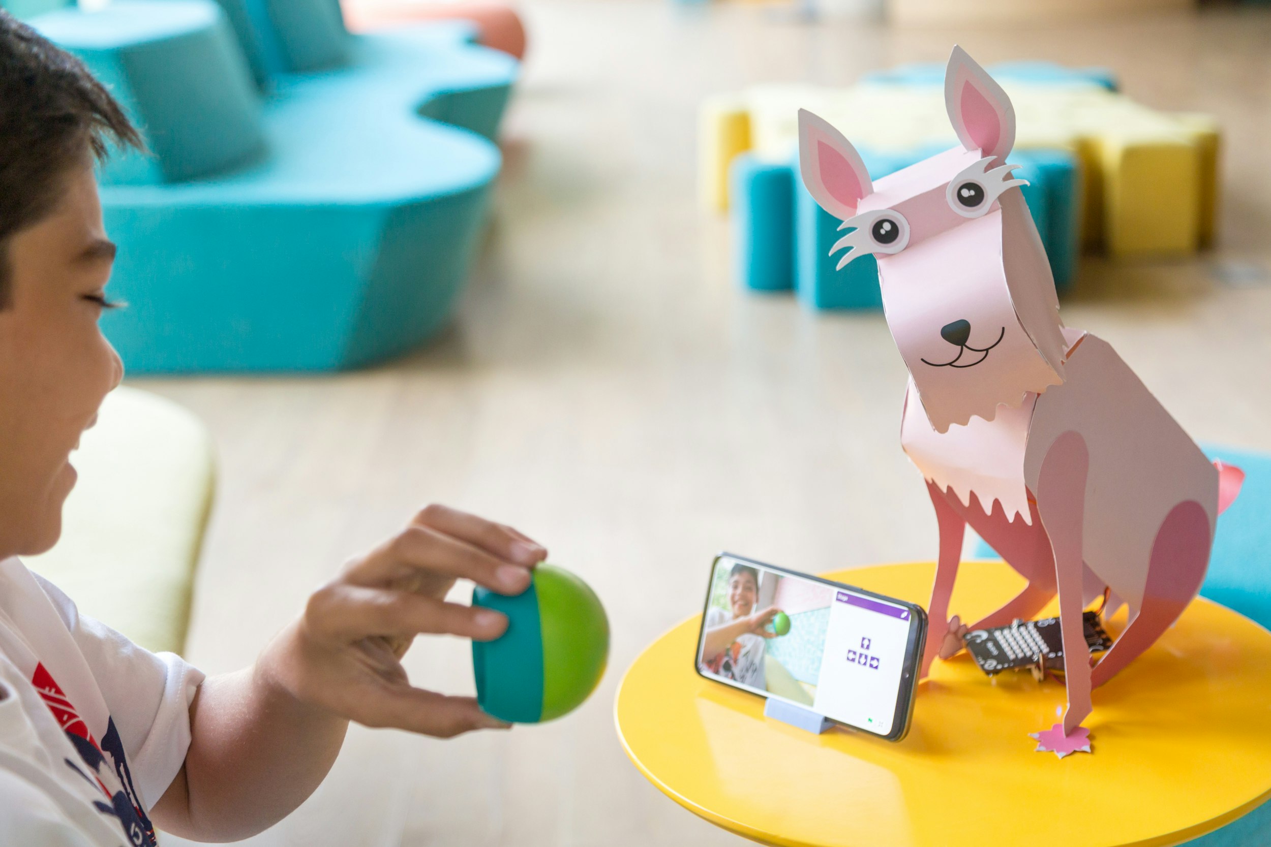 Quarky gallery image