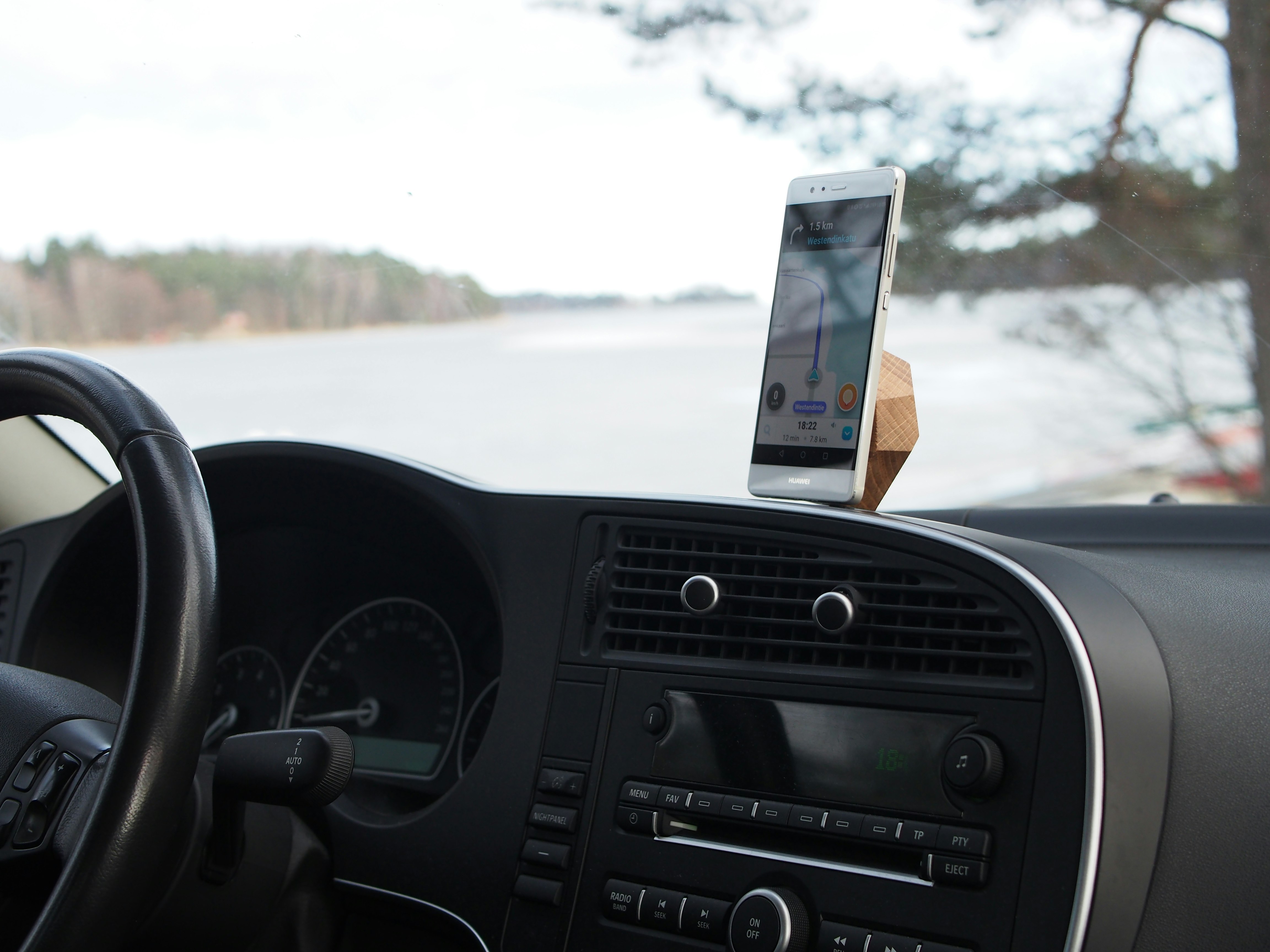 Halo Phone Stands gallery image