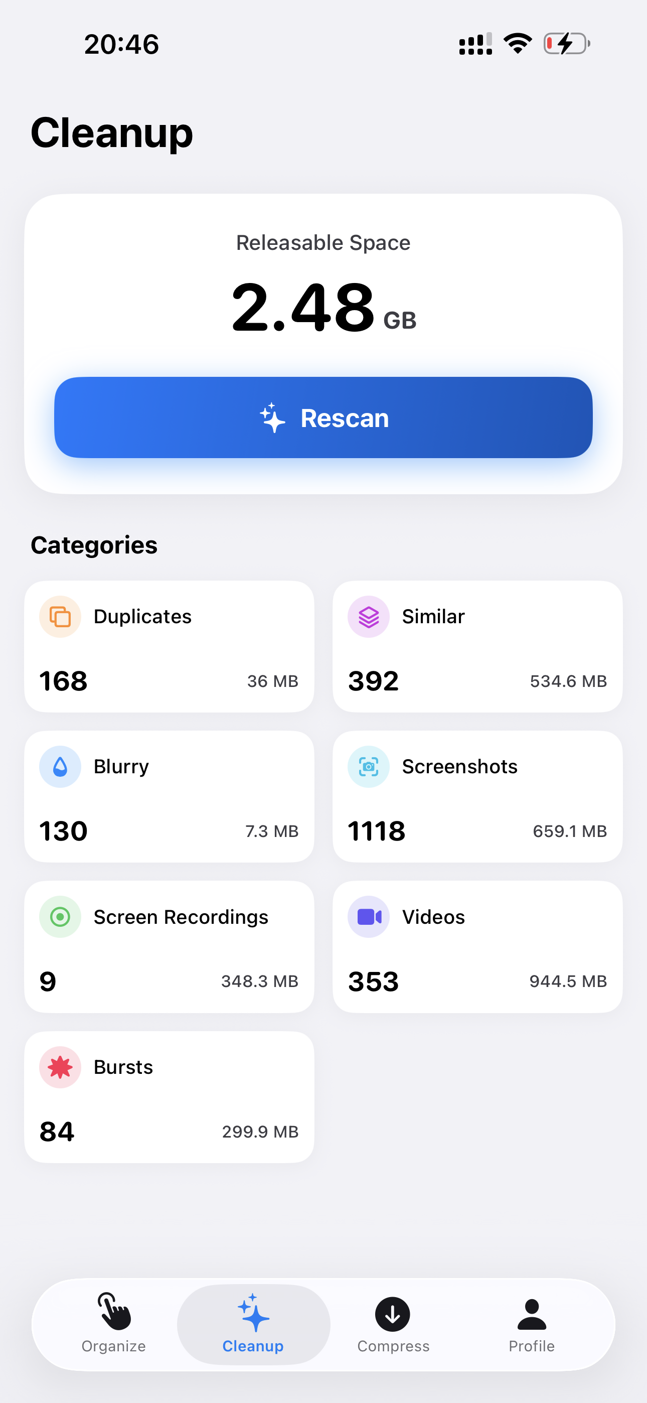 PicKeep – AI Photo Cleaner - Screenshot 4 showing product features and functionality